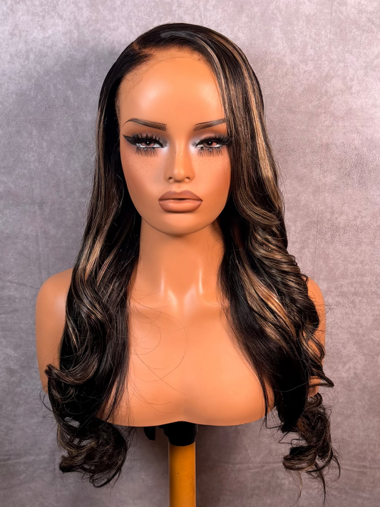 Unit #005 Highlight Body Wave 26” 13x6 HD Lace glueless